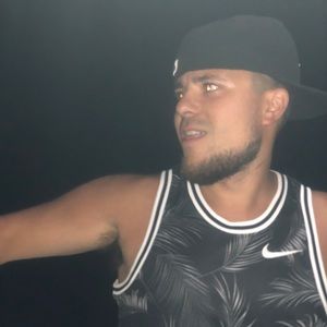 Meet your Posher, Jason